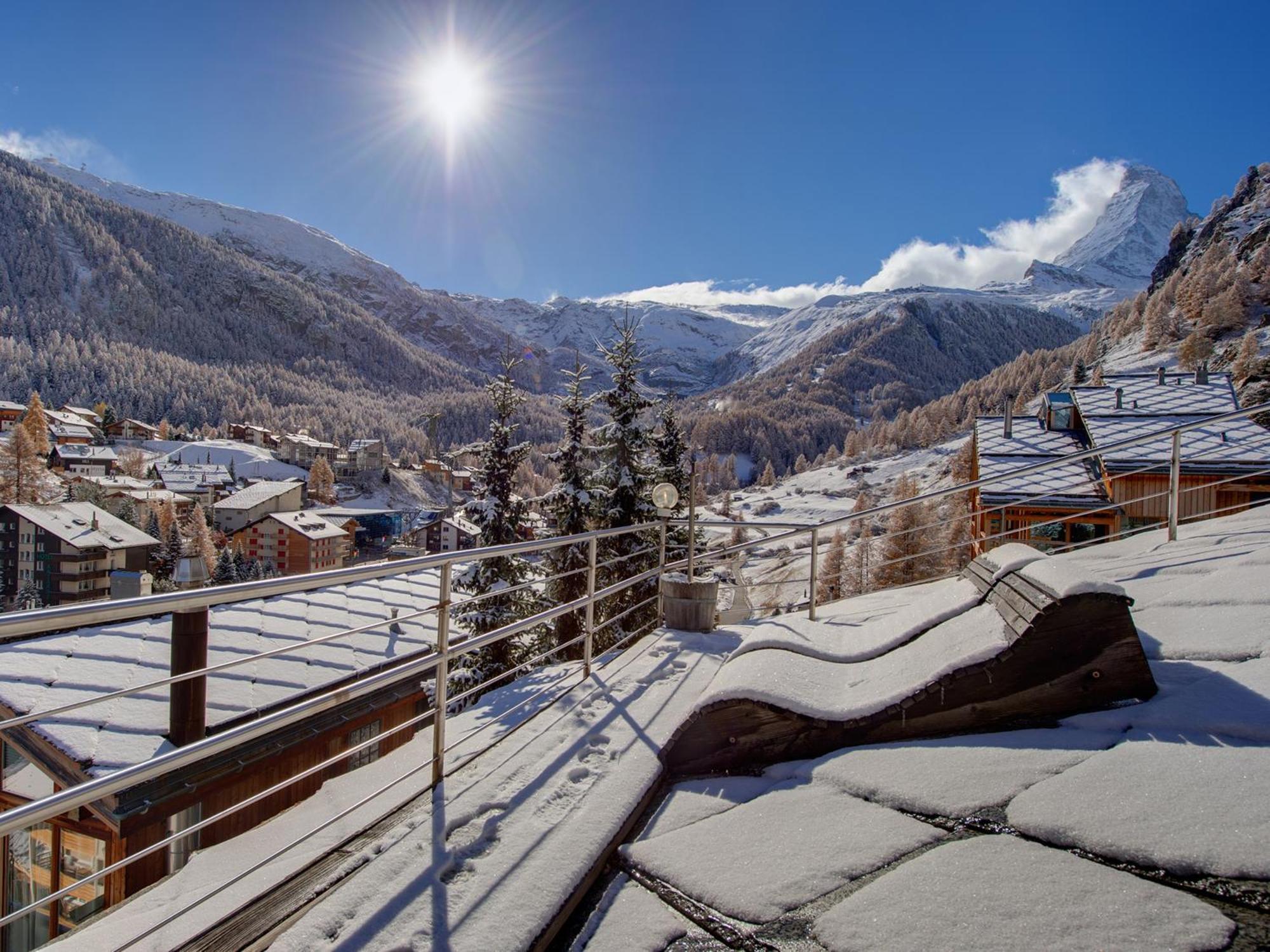 Backstage Hotel Serviced Apartments Zermatt Exterior photo